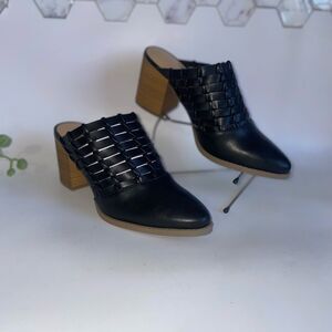 NEW! 🎊 LC Lauren Conrad Black Mules